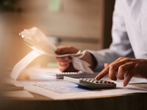 «Los colombianos están endeudados»:La cartera vencida de los bancos aumentó