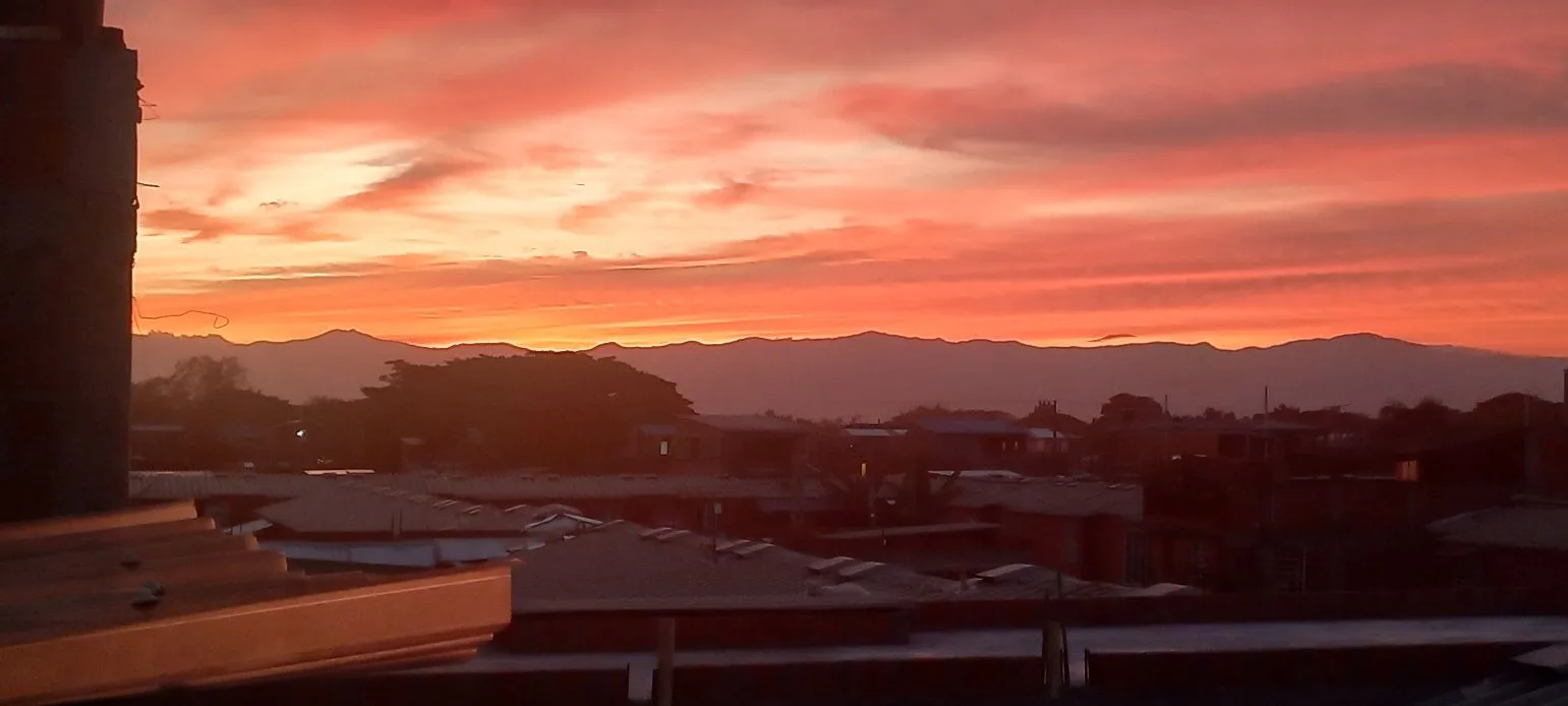 Fotografías de atardeceres en Cali y el Valle, compartidos por nuestros usuarios