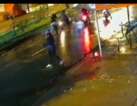 ladrones motorizados en Cali Alameda y La Base