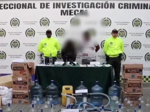"surtía 500 botellas al mes": Desmatantelan alambique que surtía licor adulterado en el oriente de Cali