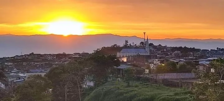 Fotografías de atardeceres en Cali y el Valle, compartidos por nuestros usuarios