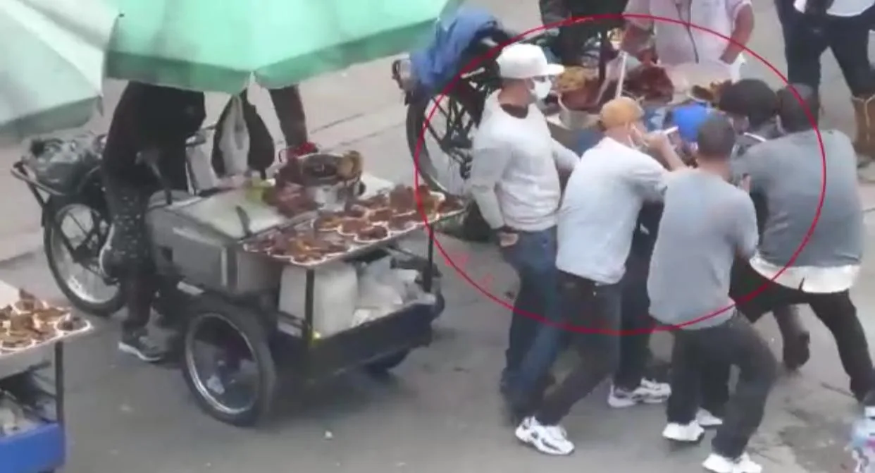 ladrones en Bogotá en manada