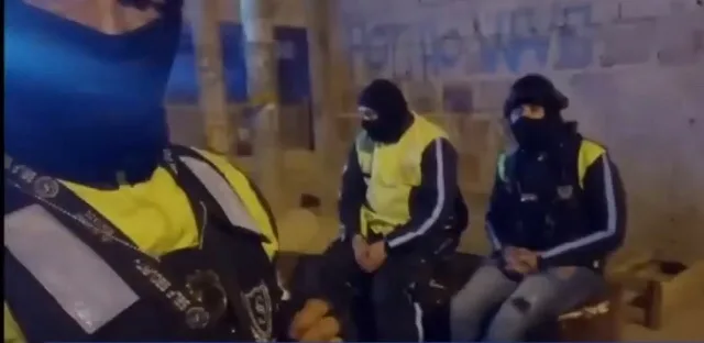 GPS los guió a la casa 'bodega' donde tenían la moto robada