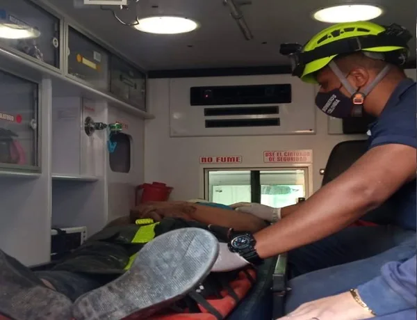 En Ipiales otro hombre que hacía adecuaciones cayó desde una altura de 4 metros