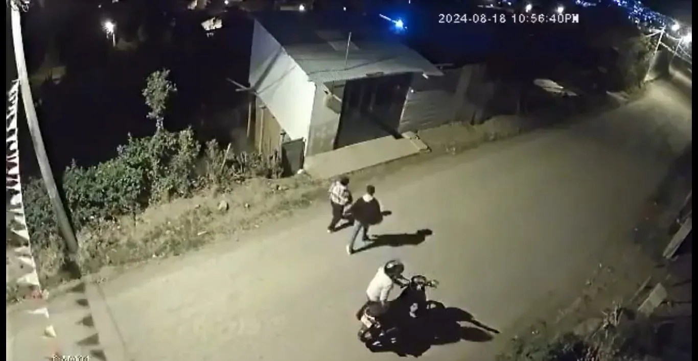 Buscan al agresor de una joven en Pasto: sucedió en San Juan de Anganoy y quedó captado en video