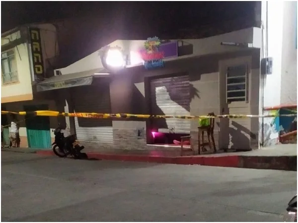 «Siguen las masacres»: Tres personas fallecieron en una taberna en Ansermanuevo, Valle