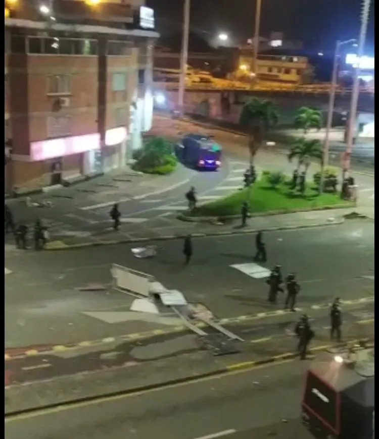 denuncias por paro nacional en Cali desmanes