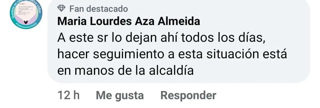 Comentario aseguran que al señor lo dejan todos los dias en ese lugar.