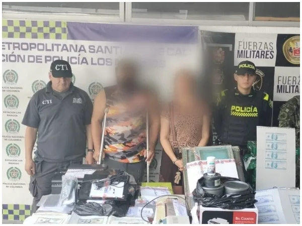 Cae red de falsificación de dólares en Cali: dos capturados y millonaria incautación