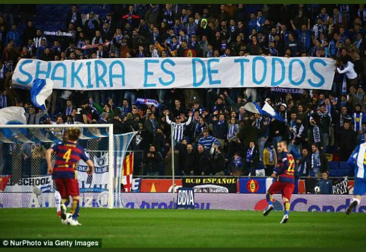 Shakira insultos y burlas
