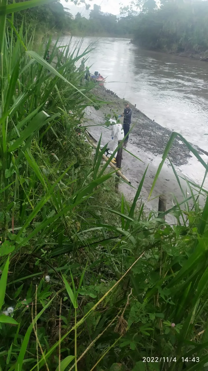 en Cali Cartago y Andalucía