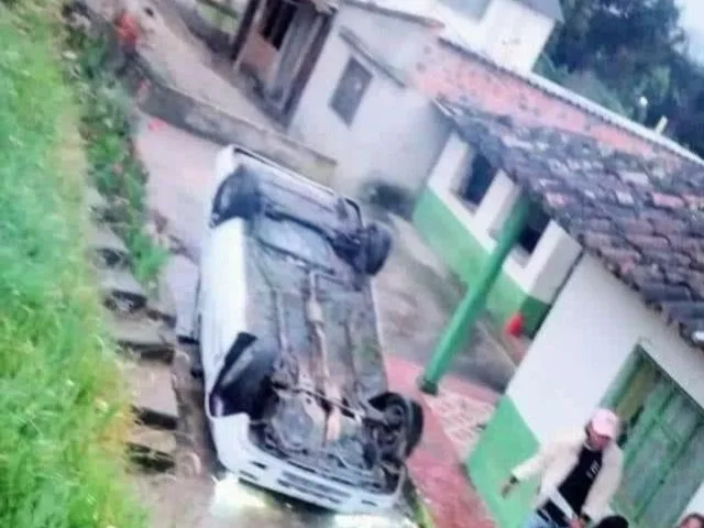carro volcado en Aldana Nariño