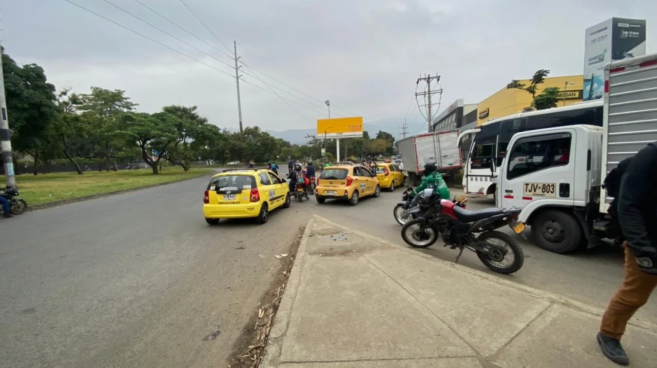 taxistas Cali protesta