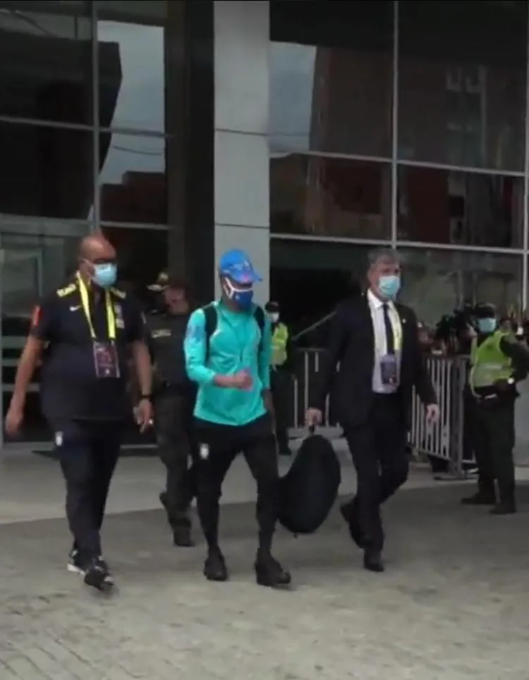 el gesto de Neymar con un niño en Barranquilla