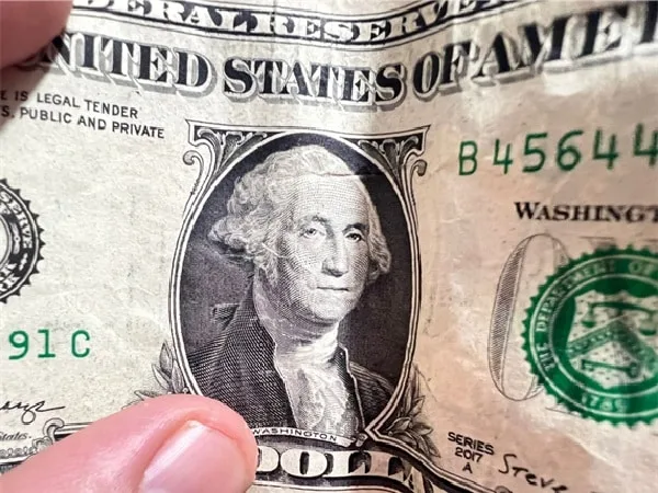 Billete de un dólar.
