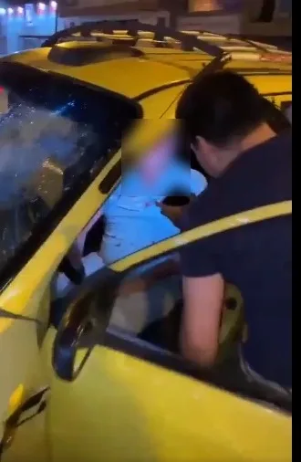 un taxista en