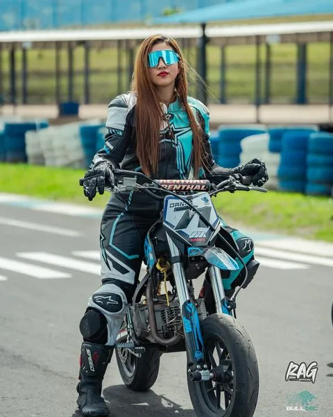 Adiós a Andrea Cerón: el motociclismo de Nariño llora la pérdida de una campeona