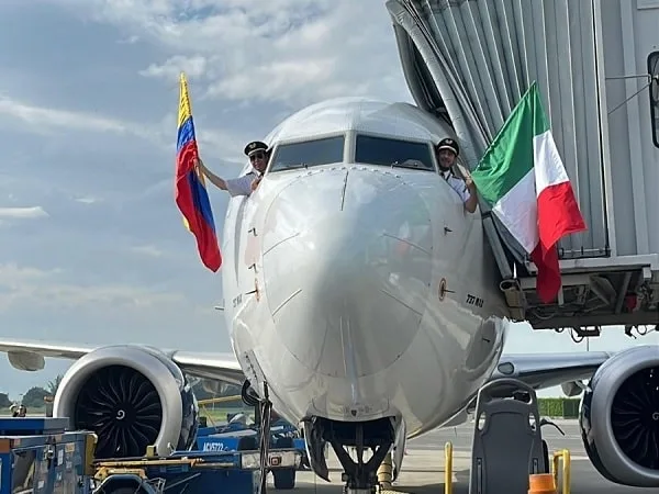 Avión de Aeroméxico en el Aeropuerto Alfonso Bonilla Aragón.