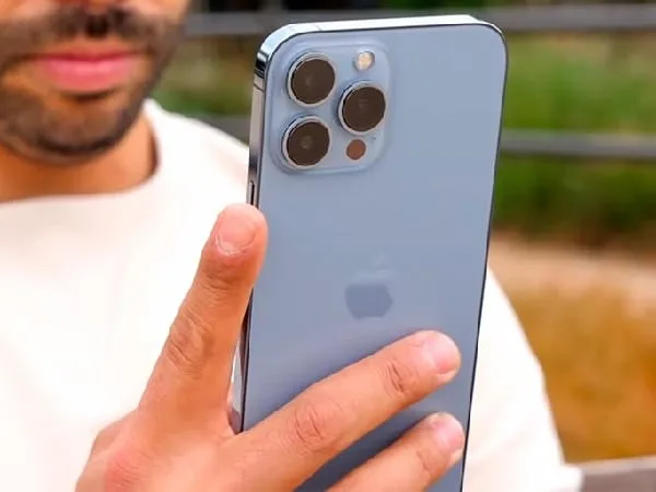 Celular iPhone.