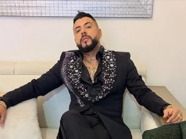 Danny Daniel, salsero colombiano.