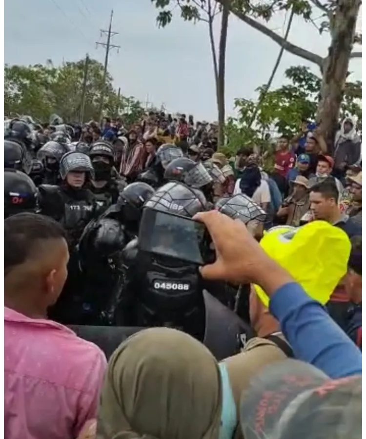 No fue secuestro, "fue un cerco humanitario": Ministro Prada por retención de 70 policías en San Vicente del Caguán