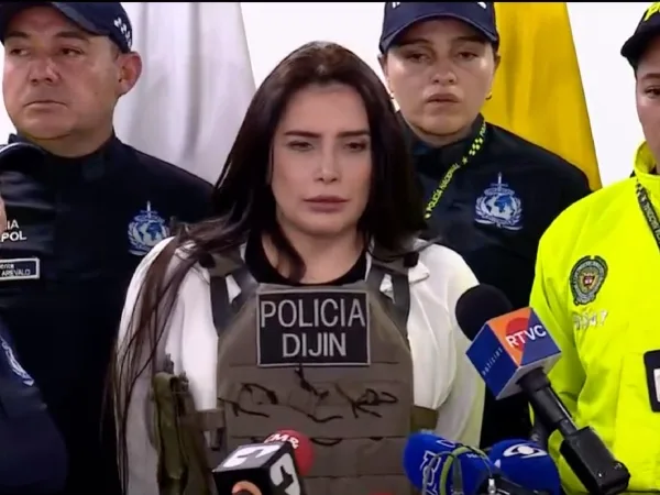 "Vine a dar la cara por los delitos que cometí y los que no he cometido": Aída Merlano al llegar a Colombia - INPEC