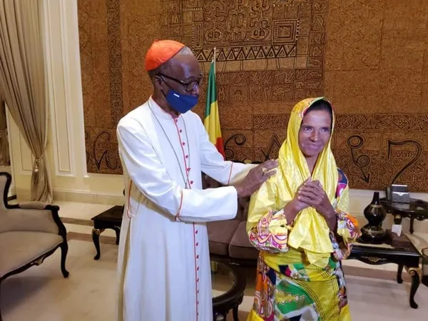¡Atención¡ liberaron la religiosa nariñense Gloria Cecilia Narváez, secuestrada desde 2017 en África