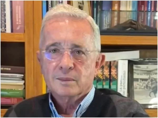 «Son venganzas políticas»: Álvaro Uribe Vélez se pronunció tras ser llamado a juicio, de qué lo acusan
