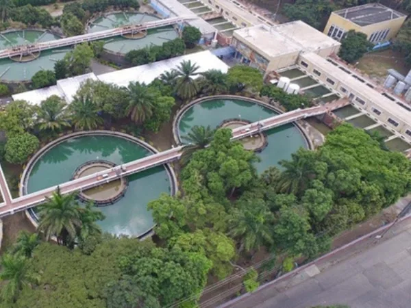 "Una falla eléctrica" en las plantas de agua habría ocasionado la suspensión del servicio de agua en Cali