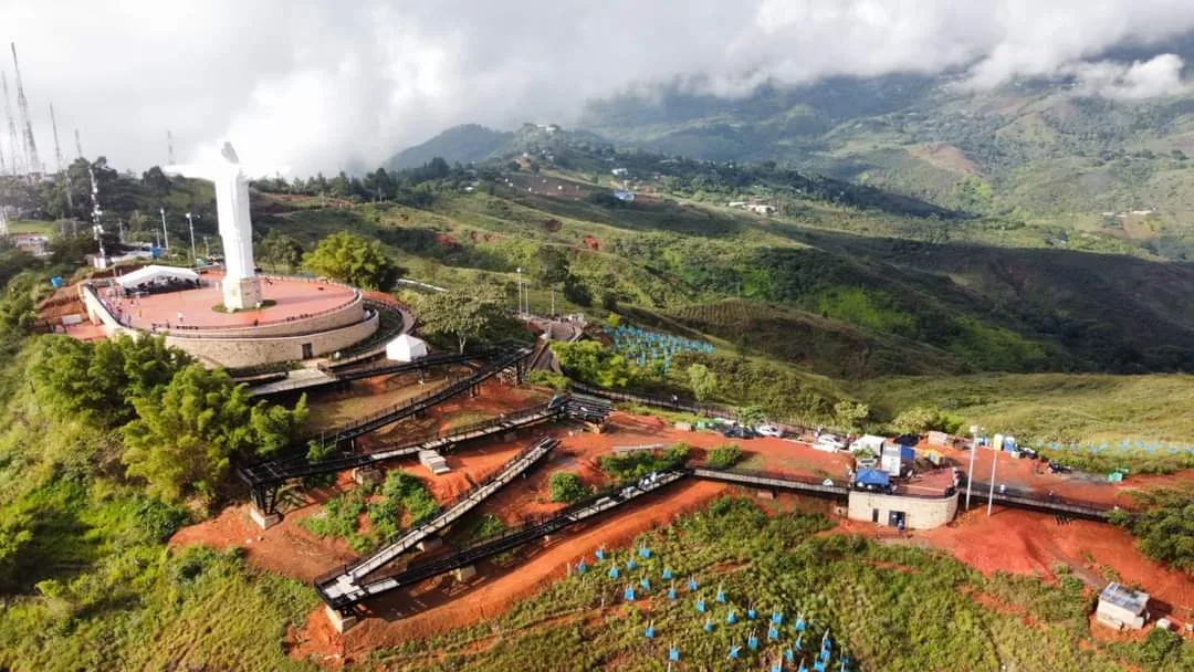 Ya se puede visitar Cristo Rey, abrieron el mirador y las obras de la zona