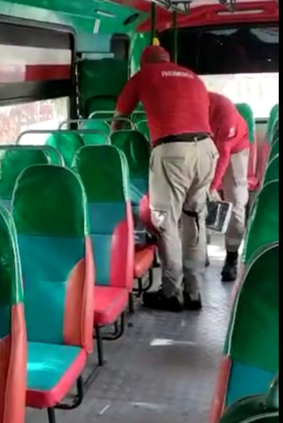 pasajero muerto de infarto en Soledad