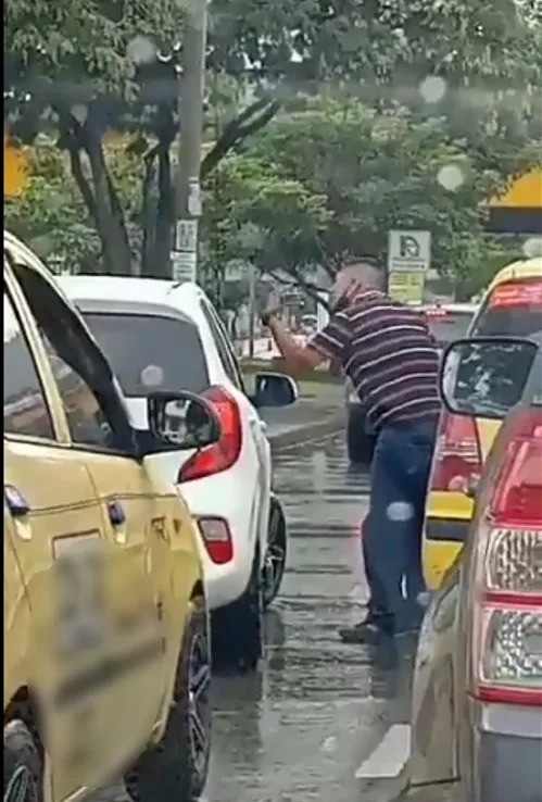 un taxista 