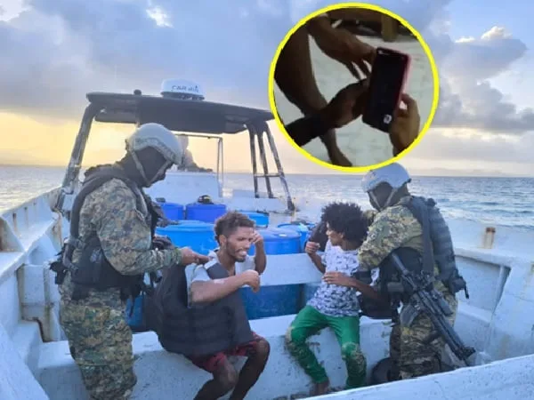 Lancheros colombianos, rescatados en aguas de Panamá.