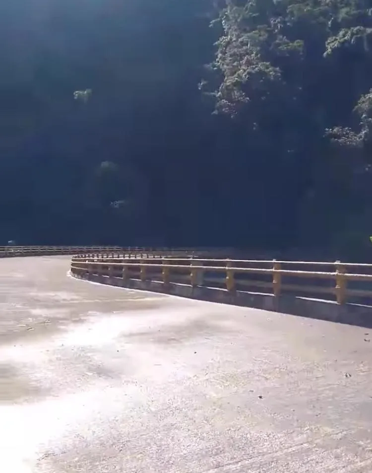 Puente en Putumayo elefante blanco