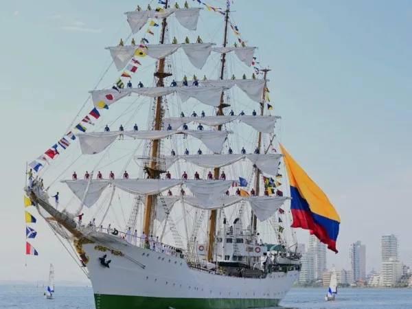 24 años después el Buque ARC Gloria regresa a Buenaventura, navegará al sur del continente