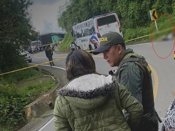 Un hombre cayó de bus en movimiento y murió, pasó en la vía Pasto- Buesaco