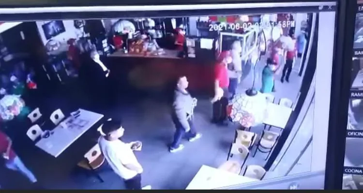 grupo de motorizados haciendo daños en Pasto