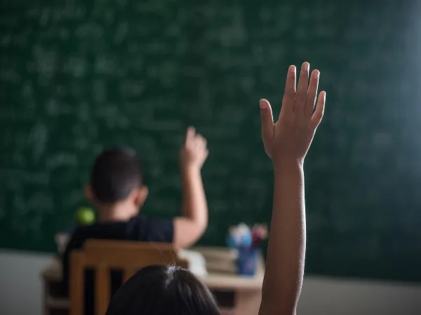 Deserción escolar, la problemática que toma fuerza en Cali: 77 mil estudiantes ya han dejado las aulas
