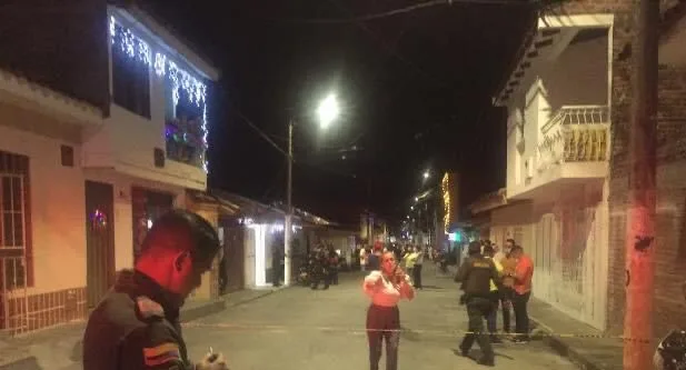 tres jóvenes asesinados en una casa en Buga