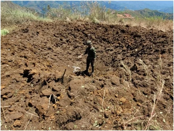 Ejército Nacional frustra atentado en el departamento del Cauca: destruyen dos cilindros de gran poder