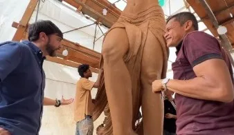 La estatua de Shakira que están construyendo en Barranquilla