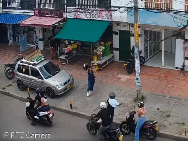 Robo a mujeres en Cali