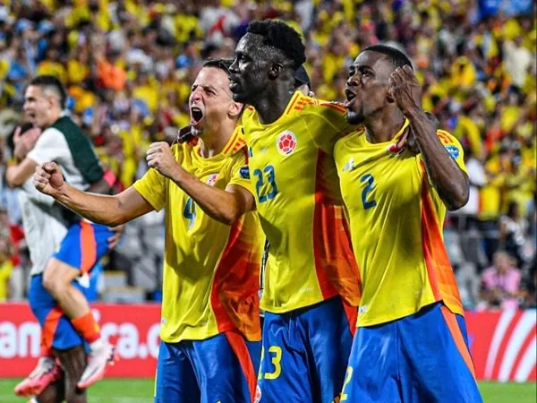 Varios mandatarios prometieron que si Colombia gana, la celebración se extiende hasta el lunes, decretando el día cívico.