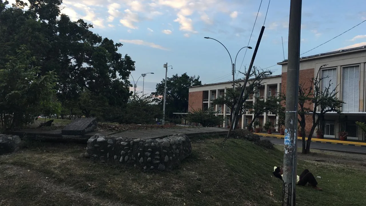 Locomotora de la estación del ferrocarril en Cali