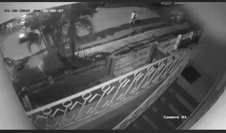 bus casa en Cali incendiado