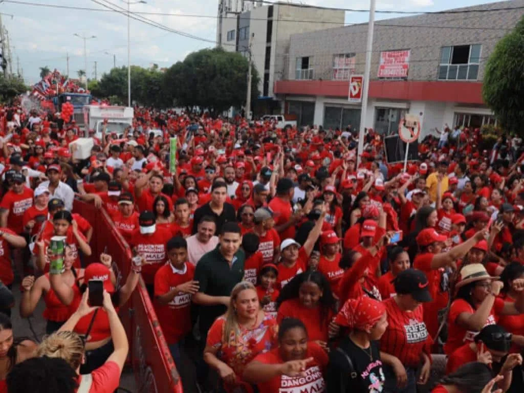 La 'marea roja' del silvestrismo activada, así fue el regreso de Silvestre Dangond
