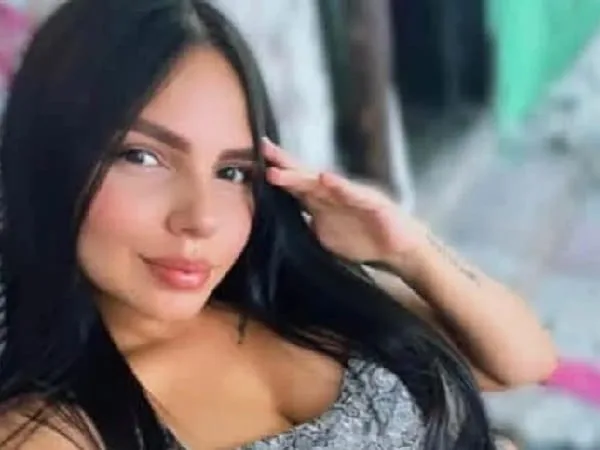 A mujer le dispararon cuando cargaba su bebé.