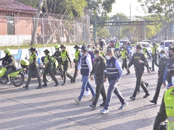 Con ‘intervención social’ Alcaldía y Fuerza Pública regresan a Siloé, ladera de Cali