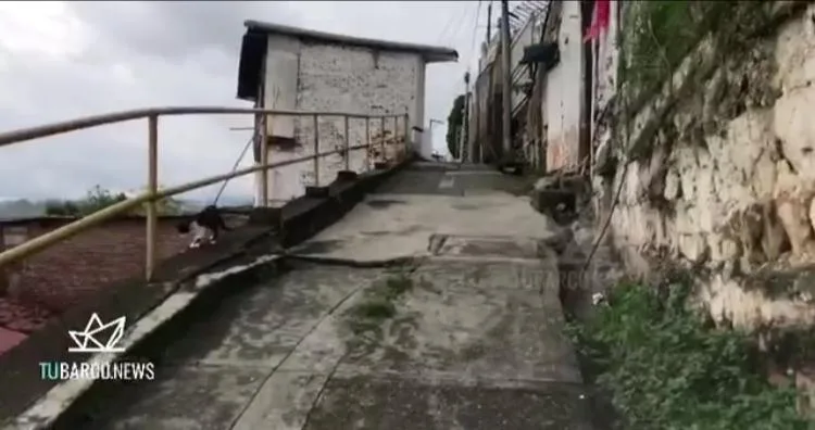Siloé Los Pomos casas en riesgo