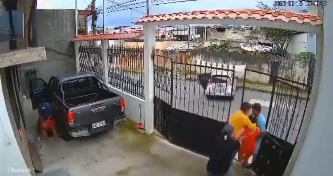 "Llévenme a mí", la última súplica para impedir el secuestro de una mujer en Ecuador